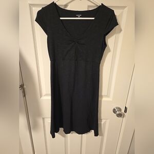 Horny Toad Classic V Neck Knee Length Black Dress XS